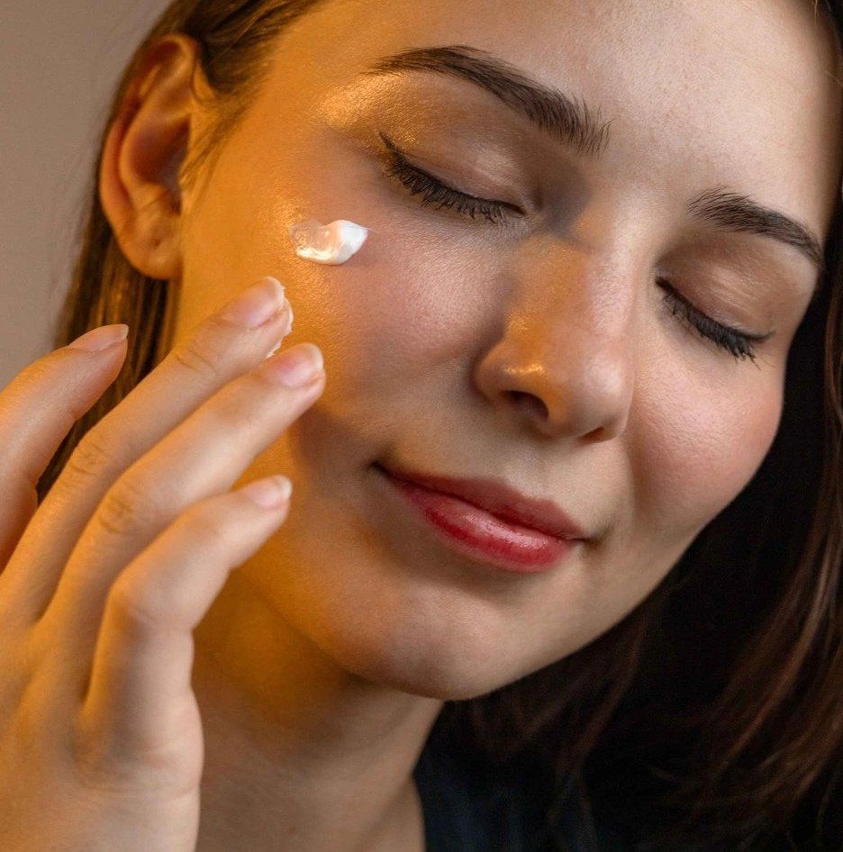 Lobey Nočný vyhladzujúci pleťový krém 50 ml