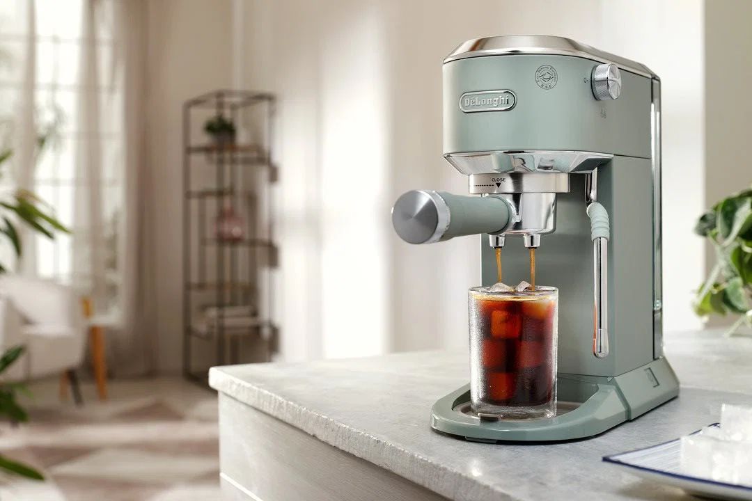 DeLonghi Dedica Duo EC890.GR pákový kávovar zelený