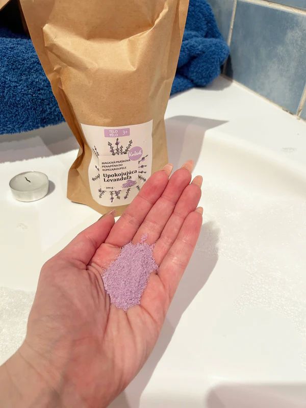 Kvitok Magická pena do kúpeľa Upokojujúca levanduľa 60 g
