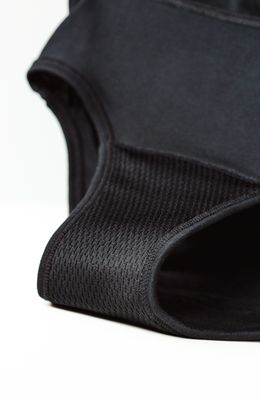 Snuggs Menštruačné nohavičky pre slabú až stredne silnú menštruáciu, veľ. XXL - čierna 1 ks