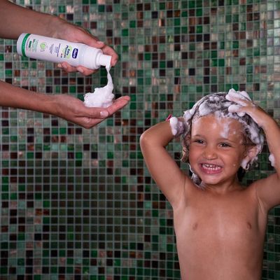Chicco Šampón a kondicionér na vlasy súfflé Baby moments Kids 0m+, 150 ml