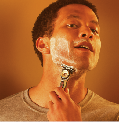 Gillette Labs Heated razor strojček