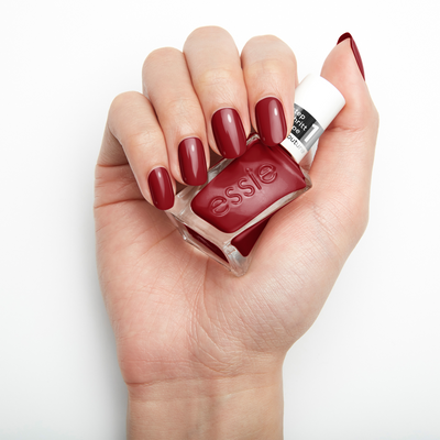 Essie gel couture 2.0 509 paint the gown red lak na nechty, 13.5 ml