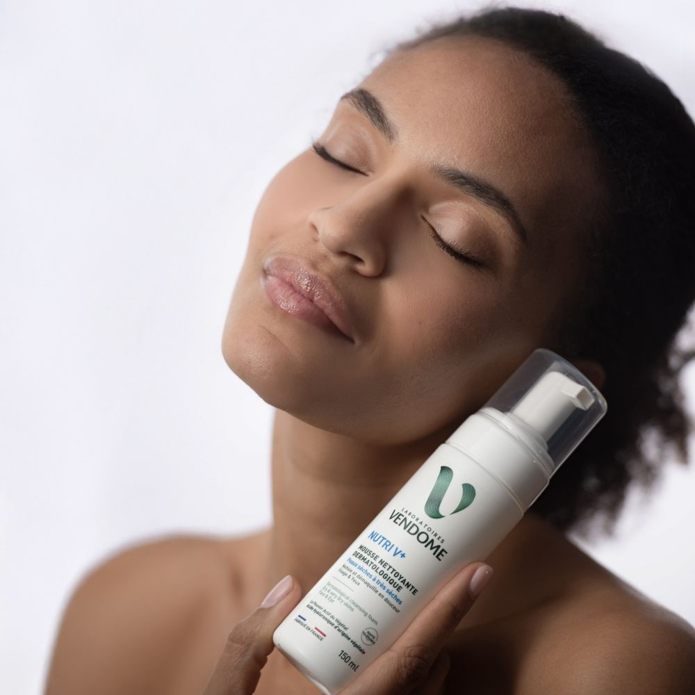 Vendome NUTRI V+ Dermatologická čistiaca pena 150 ml