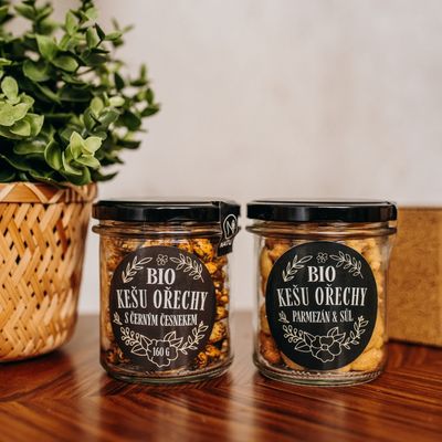 Natu Darčekový set BIO kešu orechov deluxe II., 2 x 160 g