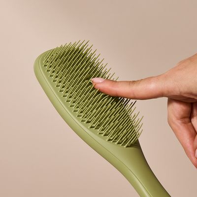 Tangle Teezer The Ultimate Detangler Matte Olive Green kefa na vlasy