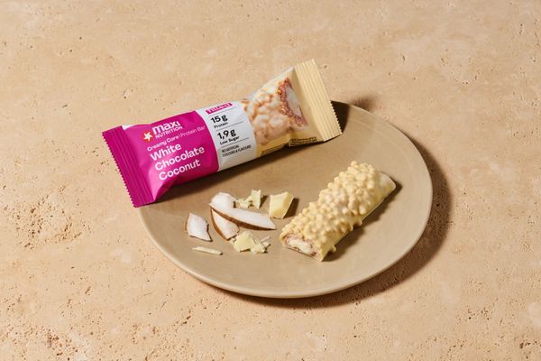 Maxi Nutrition Creamy Core Protein Bar white chocolate coconut 45 g