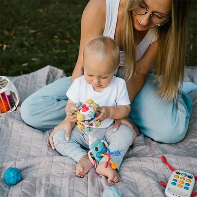 BabyOno Hračka senzorická s kousátkom Star ball 0m+