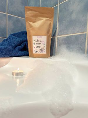 Kvitok Magická pena do kúpeľa Cukrový obláčik 60 g