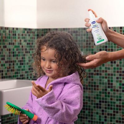 Chicco Sprej na rozčesávanie vlasov Baby moments Kids 0m+, 200 ml