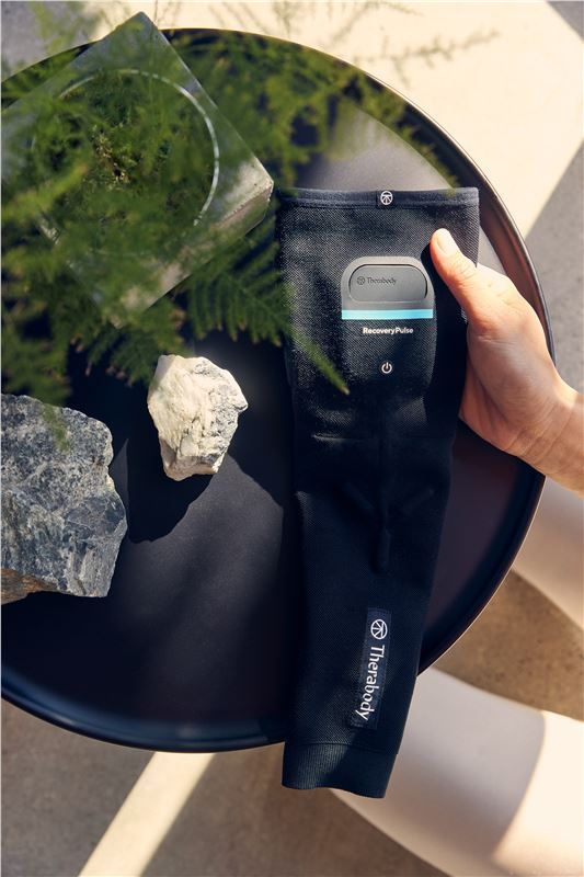 Therabody RecoveryPulse Arm Sleeve - XL