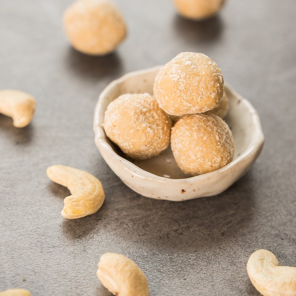 Natu Kokosové guličky s kešu krémom 70 g